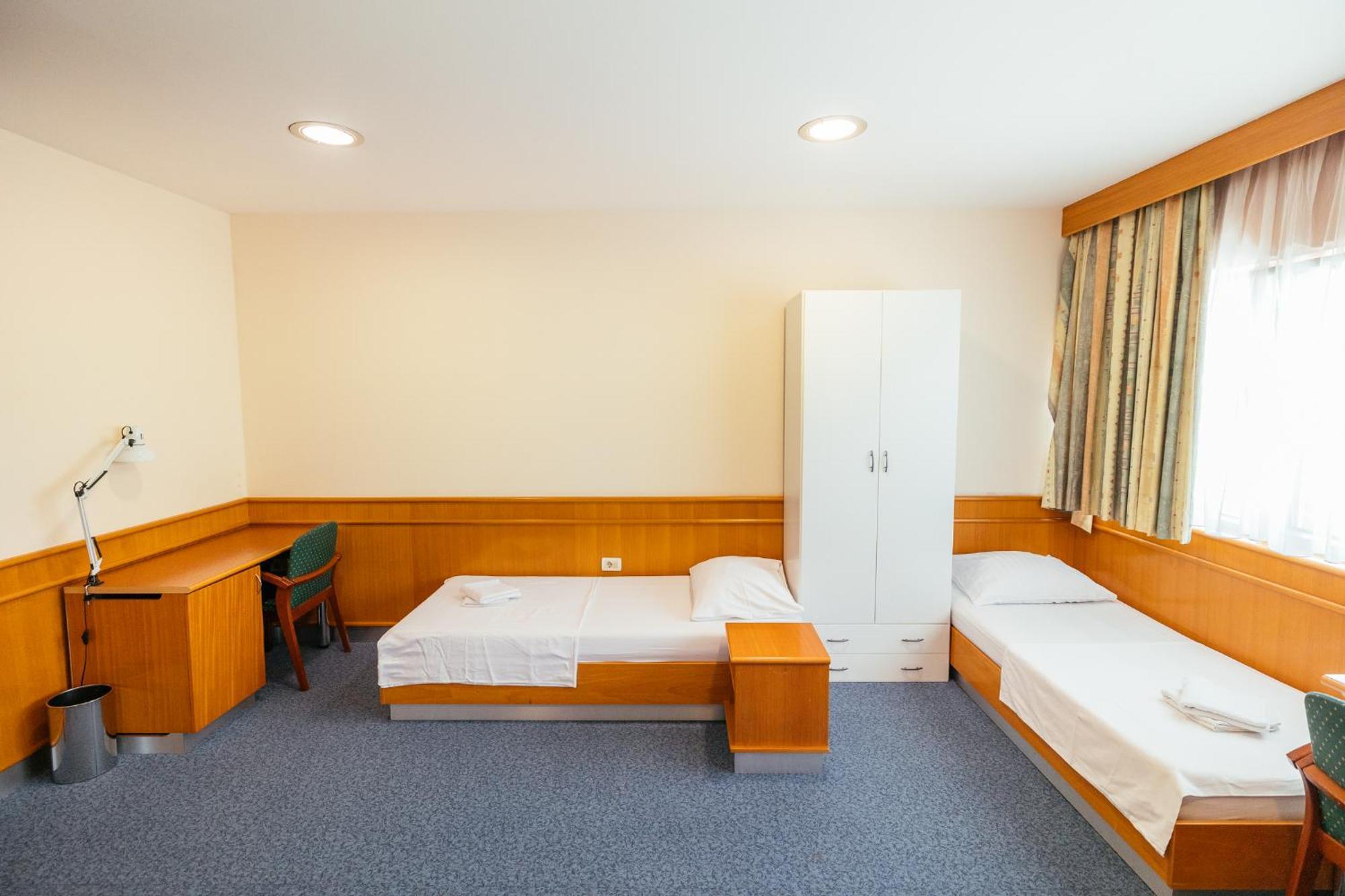 Motel Barka Koper Bagian luar foto